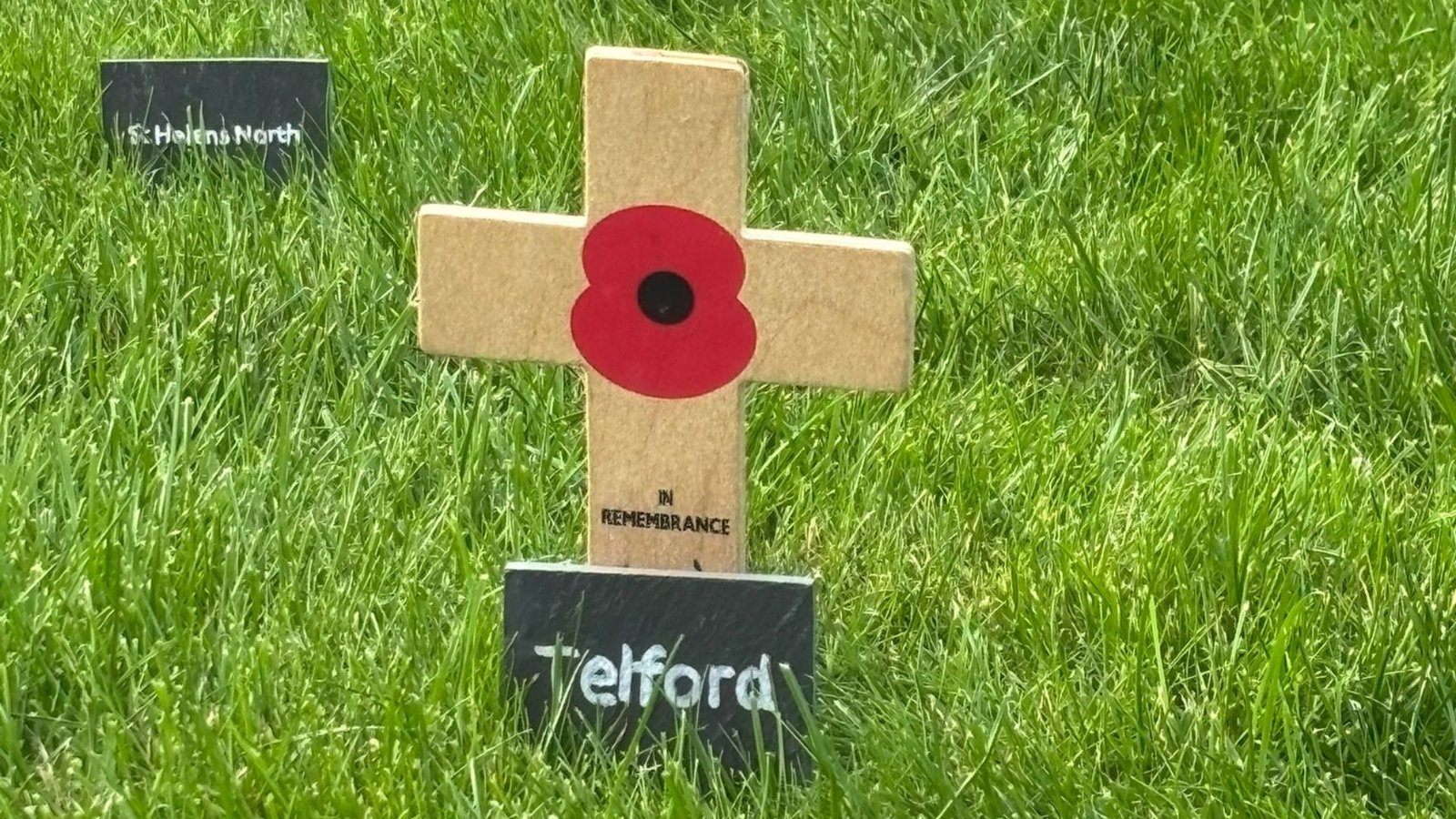 Telford poppy cross in Parliament.