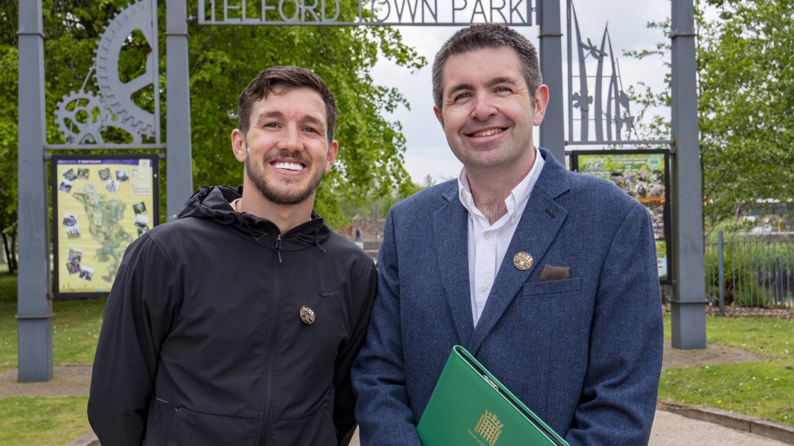 Shaun Davies MP with boxer Liam Davies, announcing the launch of their event with the Brewery Inn in Telford.